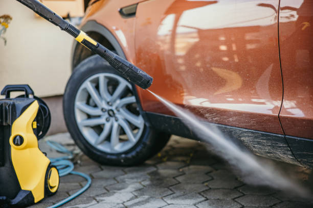 Best Local Pressure Washing Services  in Pleasanton, TX